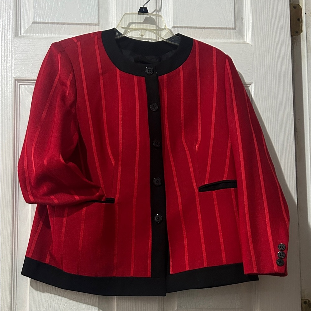 NEE Elegant Red Striped Women's Jacket